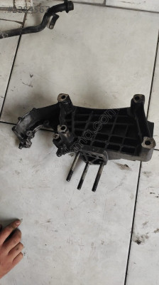55208369 2007 FİAT DOBLO MOTOR MONTAJ BRAKETİ