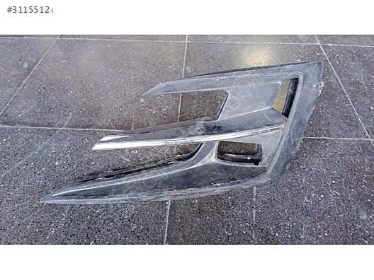 Renault Megane4 sağ nikalajlı sisli model orijinal