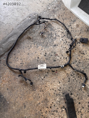 Custom ön park sensör tesisatı pz3t 15k867 af