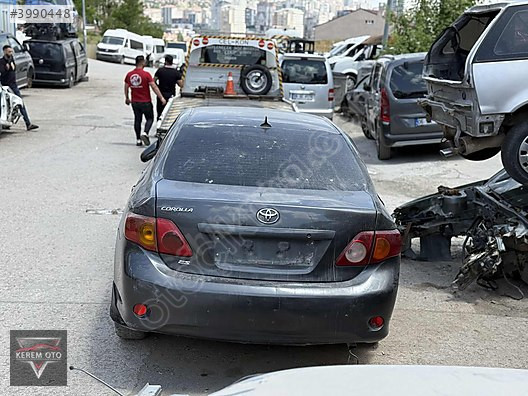 2008 Toyota Corolla Bagaj Kilidi