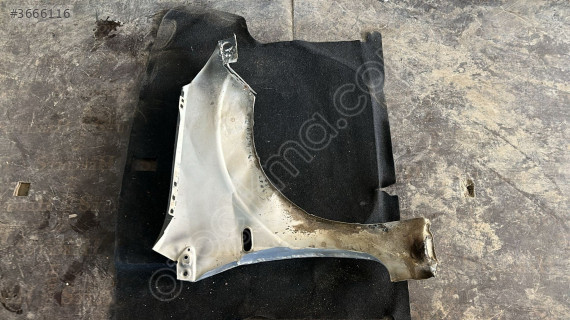 2000-2005 Ford Fiesta Sol Ön Çamurluk Orijinal Çıkma