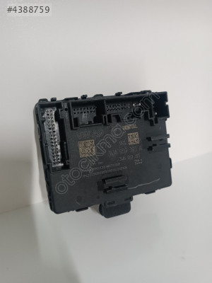 Tiguan Caddy sol ön kapı modülü 3WA959393A