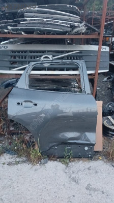 FORD KUGA SAĞ ARKA KAPI ORJİNAL ÇIKMA 2020/24