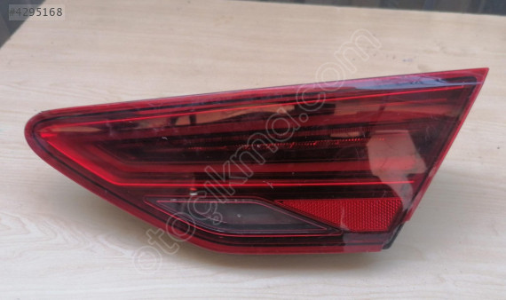 Seat Leon 17-21 Sağ İç Arka Stop Farı - Orjinal Oto Çıkma