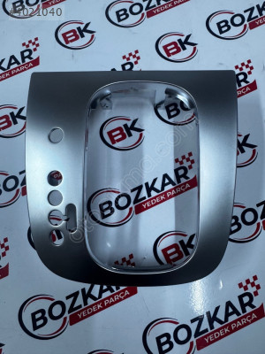 JETTA DSG VİTES CERCEVESİ KROMLU SIFIR