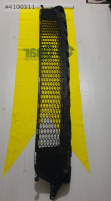 622544919R Renault trafic 3 ön tampon izgarasi sifir orjinal mais