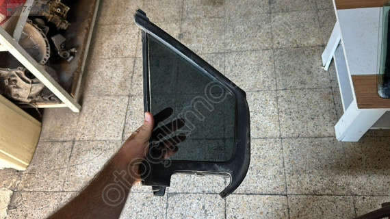2015-2023 FORD KURYE SOL ÖN KELEBEK CAMI ORJ ÇIKMA
