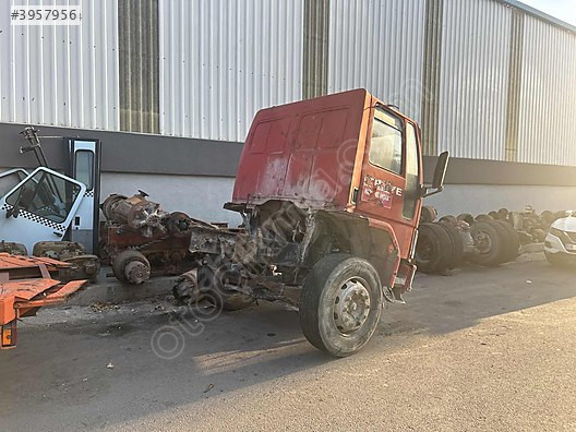 Ford FORD 2520 CARGO KUPASI PARÇA HALİNDE SATILIKTIR.