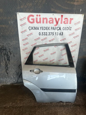 FORD FOCUS SAĞ ARKA KAPI