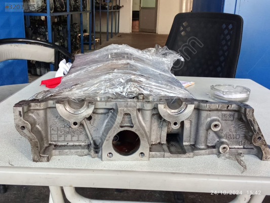 Ford transit 155 lik motor silindir kapağı