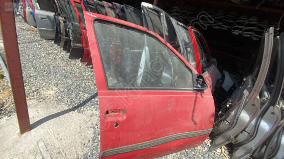 OPEL KADETT SAĞ ÖN KAPI.OTO ERKAN ÜNYE
