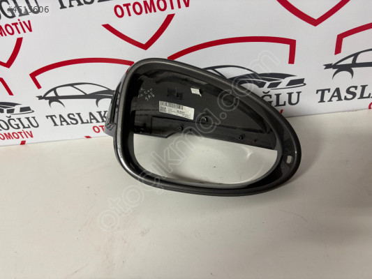 PORSCHE MACAN SAĞ AYNA KAPAĞI