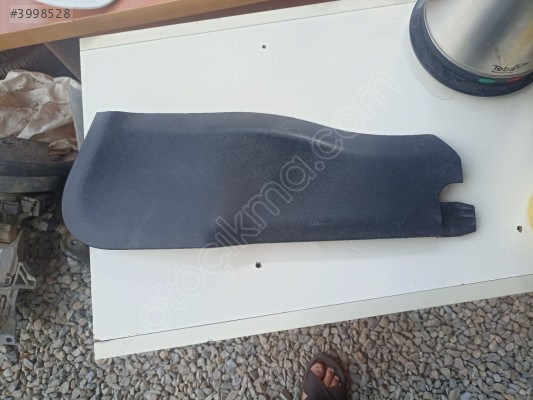 Fiat Egea Orta Konsol Sol Yan Bakalit