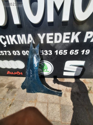 VOLKSWAGEN GOLF 7 SAĞ ÖN ÇAMURLUK