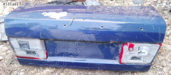 TOYOTA CARİNA BAGAJ KAPAĞI ÇIKMA