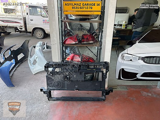 MEGANE 4 MAKYAJLI ÖN PANEL 625002944R