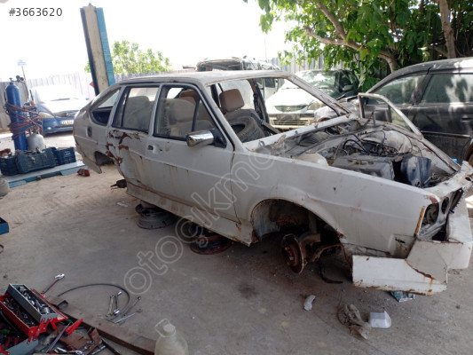 VOLKSWAGEN PASSAT SW DİZEL ÇEKME BELGELİ BU HALDE SATILIK