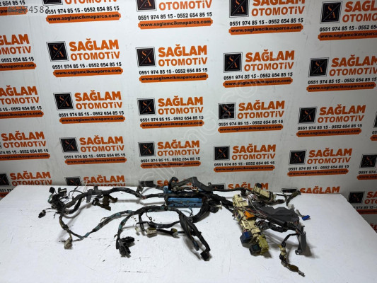 ÇIKMA TOYOTA COROLLA AE101 EFSANE KASA GÖĞÜS ELEKTRİK TESİSATI
