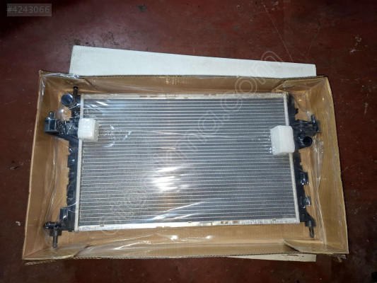 ÖZMEN OPEL CORSA C SU RADYATÖRÜ DİZEL