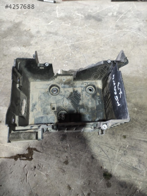 Megane 4 akü alt yuvası