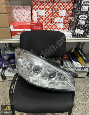 MERCEDES-BENZ S KASA W221 SAĞ FAR ORJİNAL A2218206861