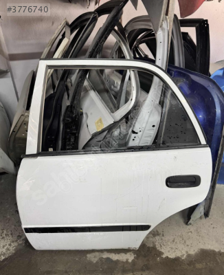 TOYOTA COROLLA SOL ARKA KAPI EYUPCAN OTO'DA
