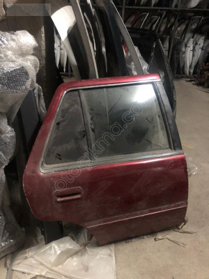 HYUNDAİ EXCEL SAĞ ARKA KAPI