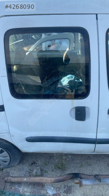 Renault Kangoo İçin Sağ Sürgülü Kapı - Oto Çıkma Parça