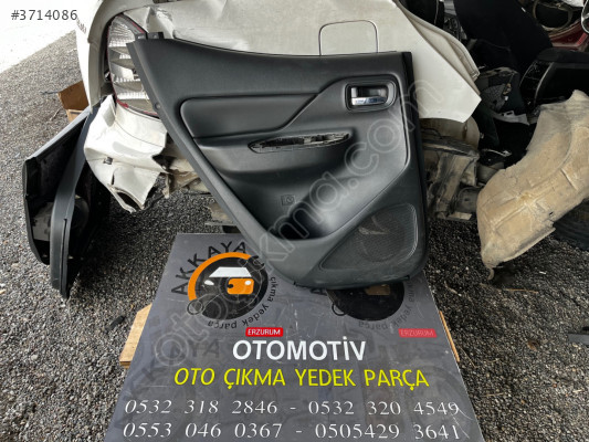 Mitsubishi L200 Sol Arka Kapı Döşemesi Orjinal Çıkma