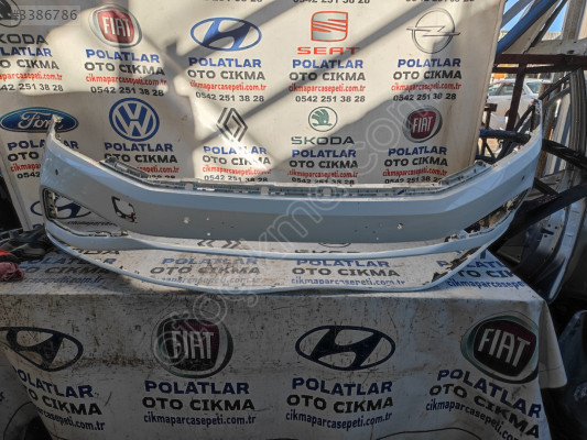 Volkswagen Passat B 8.5 ön tampon Orjinal beyaz hasarsız