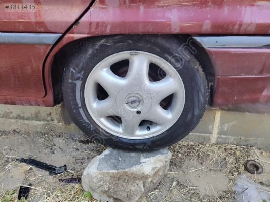 Opel Astra F Çıkma Jant - GM