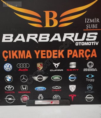 AUDİ A3 S LİNE KAPI EŞİK PLASTİĞİ 8P4853557H