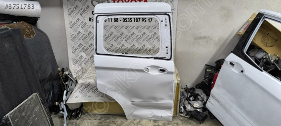 FORD COURİER 2014 2023 SAĞ ARKA KAPI ÇIKMA ORJİNAL