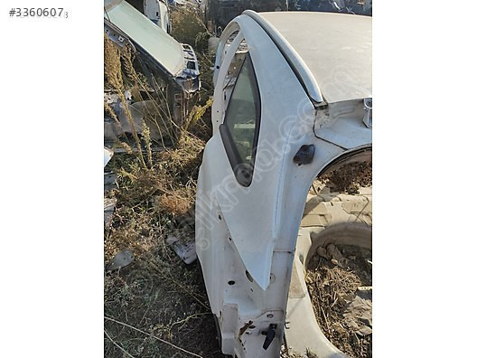 FORD FOCUS 3 (KESME) TAVAN ARKA ŞASİ ÇAMURLUK