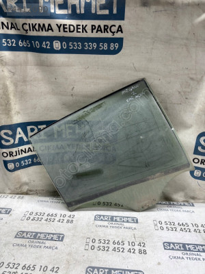 ÇIKMA RENAULT MEGANE 2 SAĞ ARKA KAPI CAMI