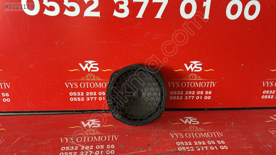 2012-2020 Audi A3 Huracan  Sağ Ön Hoparlör 8v0035415