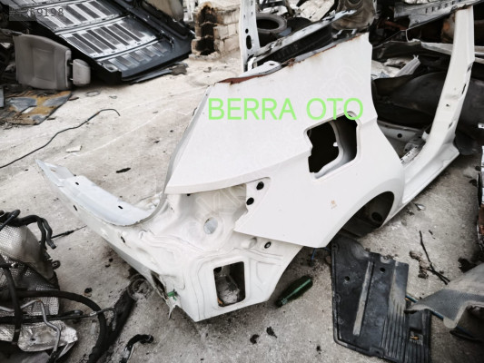 SEAT LEON SAĞ ARKA ÇAMURLUK ÇEYREK MARŞPİYEL 2012-2019