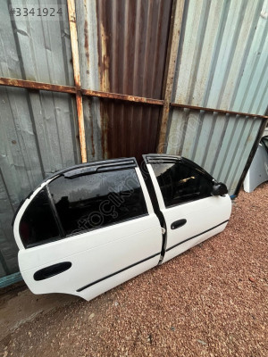 COROLLA A101 KASA SAĞ ÖN KAPI DOLU