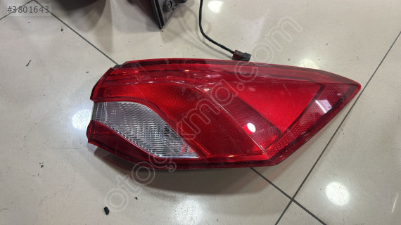 FORD FOCUS 2018-2023 SAĞ DIŞ STOP