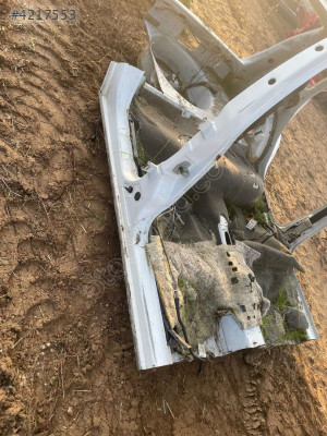 Opel corsa c sağ yan marşpiyel