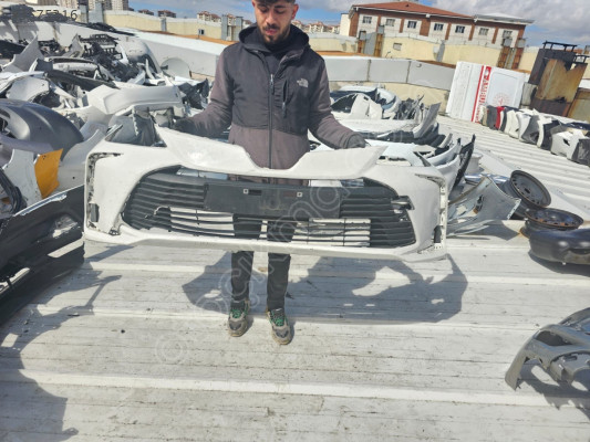 2019/2024 TOYOTA COROLLA BEYAZ ÖN TAMPON ORJINAL