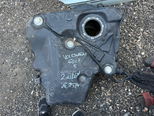 VOLKSWAGEN GOLF 5 YAKIT DEPOSU , GOLF 5 BENZİN DEPOSU ORJİNAL