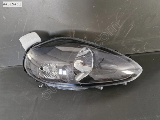 FİAT GRANDE PUNTO EVO SAĞ ÖN FAR SIFIR BLACK SİYAH 2010-2012