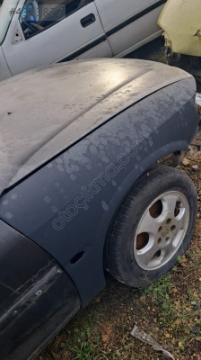 OPEL VECTRA B SAĞ ÖN ÇAMURLUK.OTO ERKAN ÜNYE