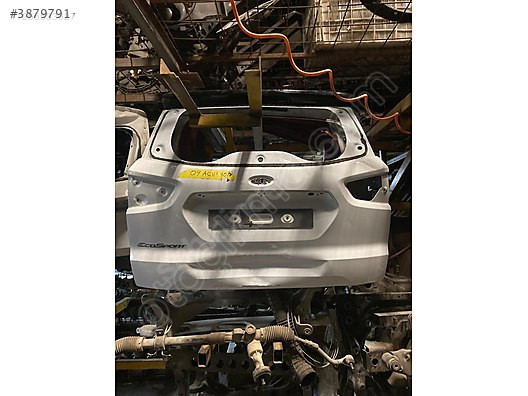 Ford Kuga Modeli İçin Oto Çıkma Bagaj Kapağı