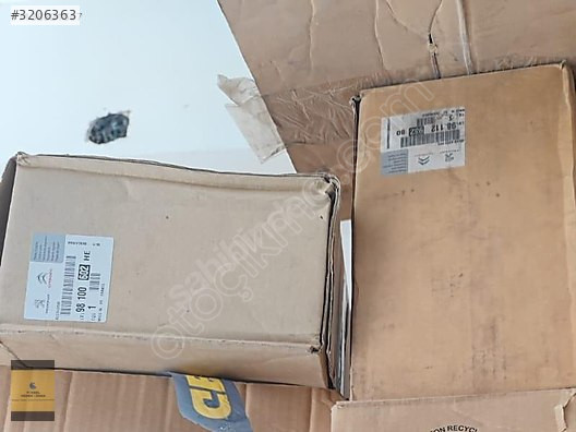 Peugeot 98100602HE Orta Konsul Kol Dayama