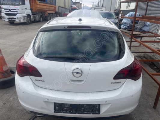 OpelAstra J komple dolu bagaj hatasız