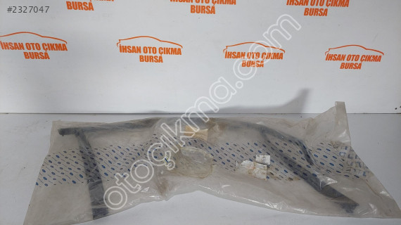 Ford Mondeo IV sol ön kapı cam fitili  (2007 - 2015) 1765373