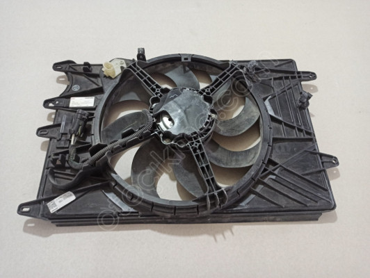 Egea Fan Motoru Davlumbazlı Komple Orjinal Çıkma 52108824