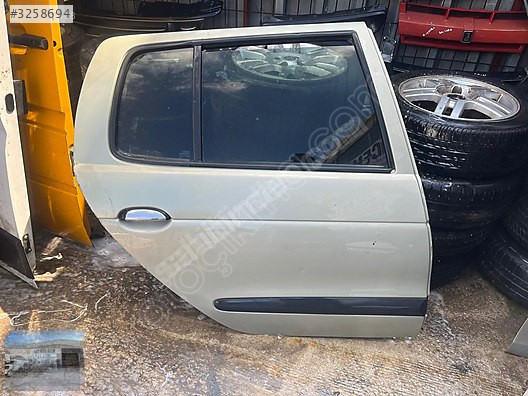 OTO CEMDEN ÇIKMA RENAULT MEGANE 1 SW SAĞ ARKA KAPI